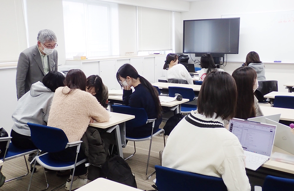 トピックゼミⅠ・Ⅱ（1年次）